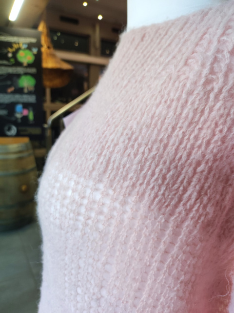 Różowy sweter chmurka 100% Alpaka